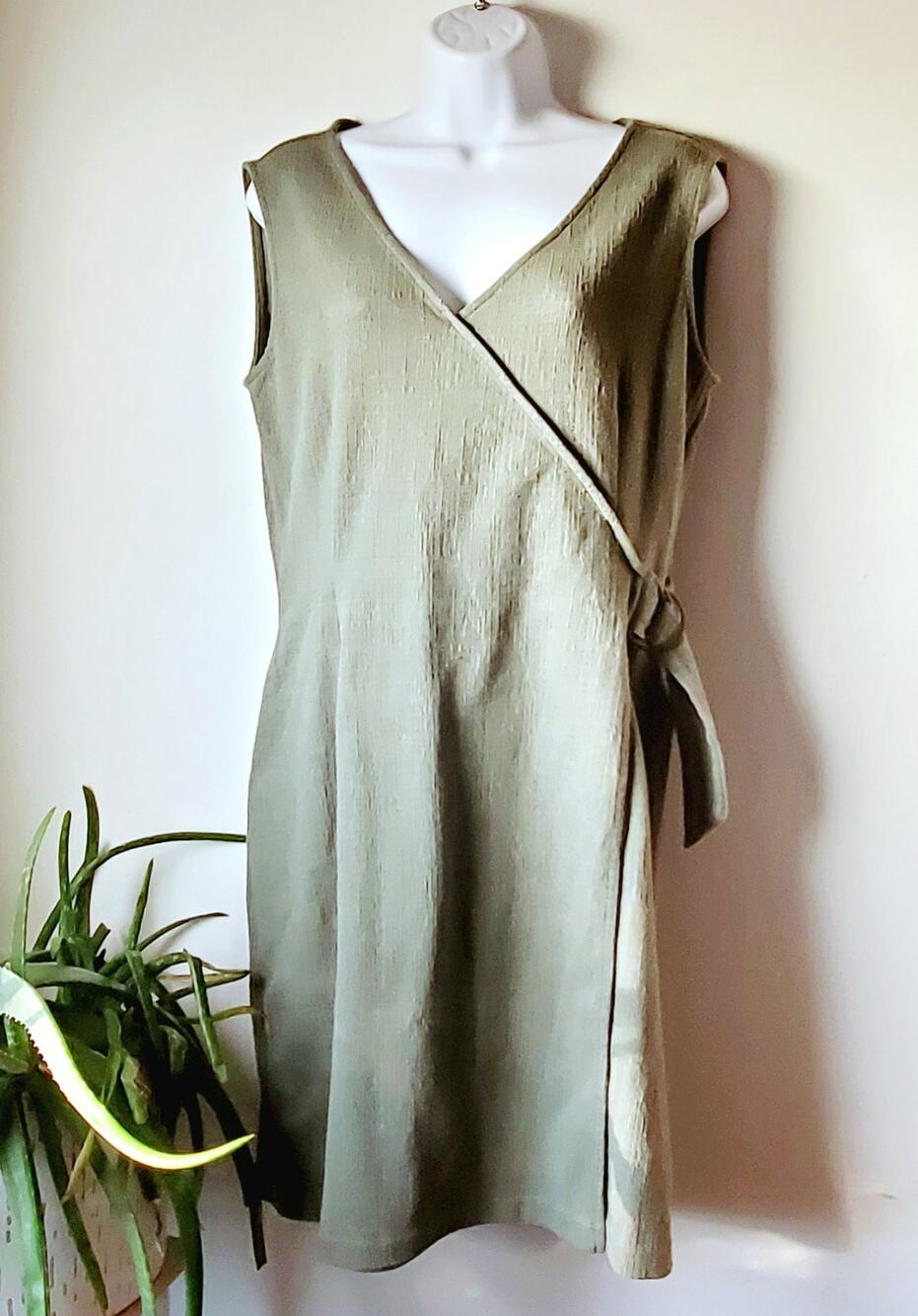 Cynthia Rowley Womens Green Sleeveless Faux Wrap Dress Size Medium Preppy Classy
